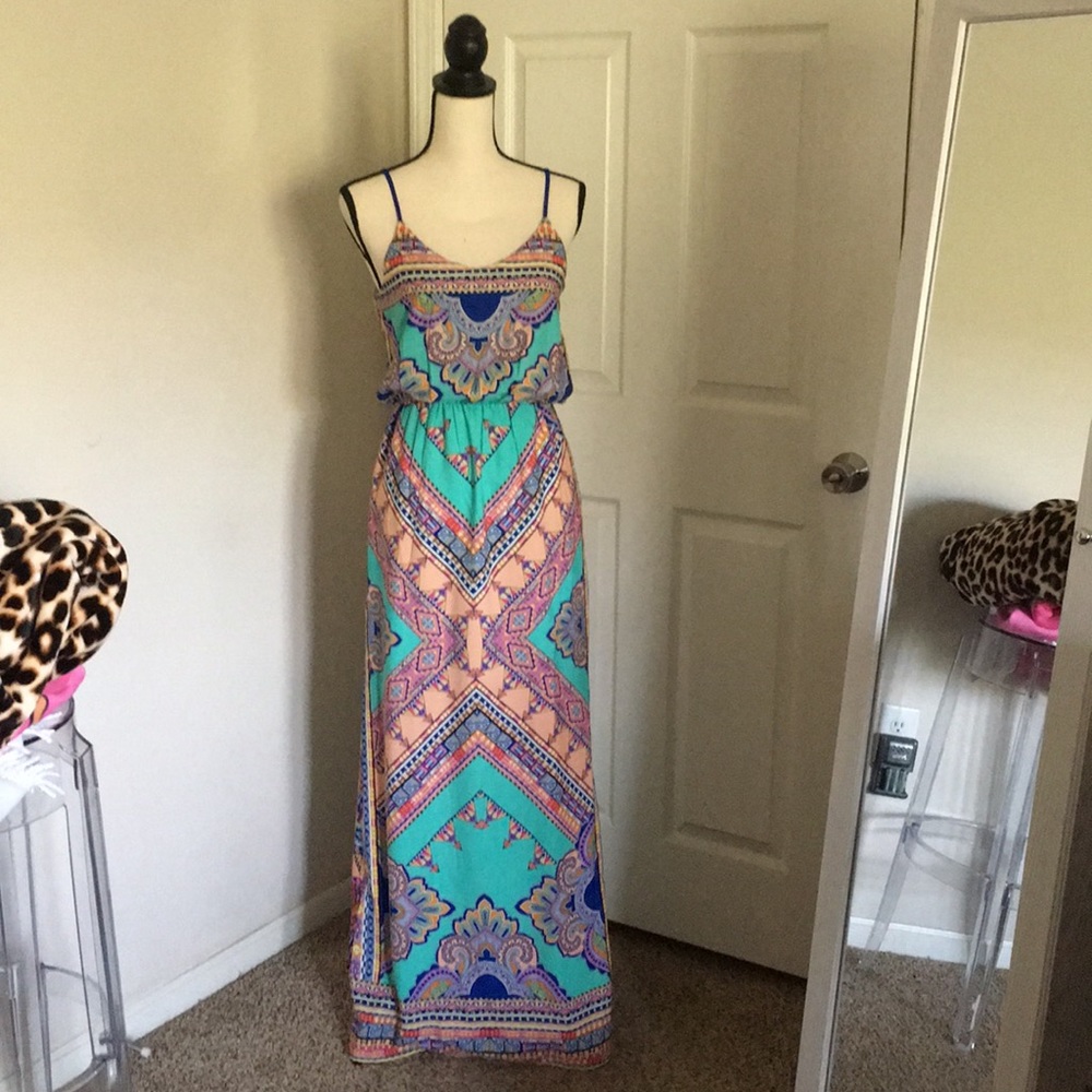 Dress with elastic waist